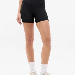 Athleta Interval Stash 5” Bike Shorts - Navy